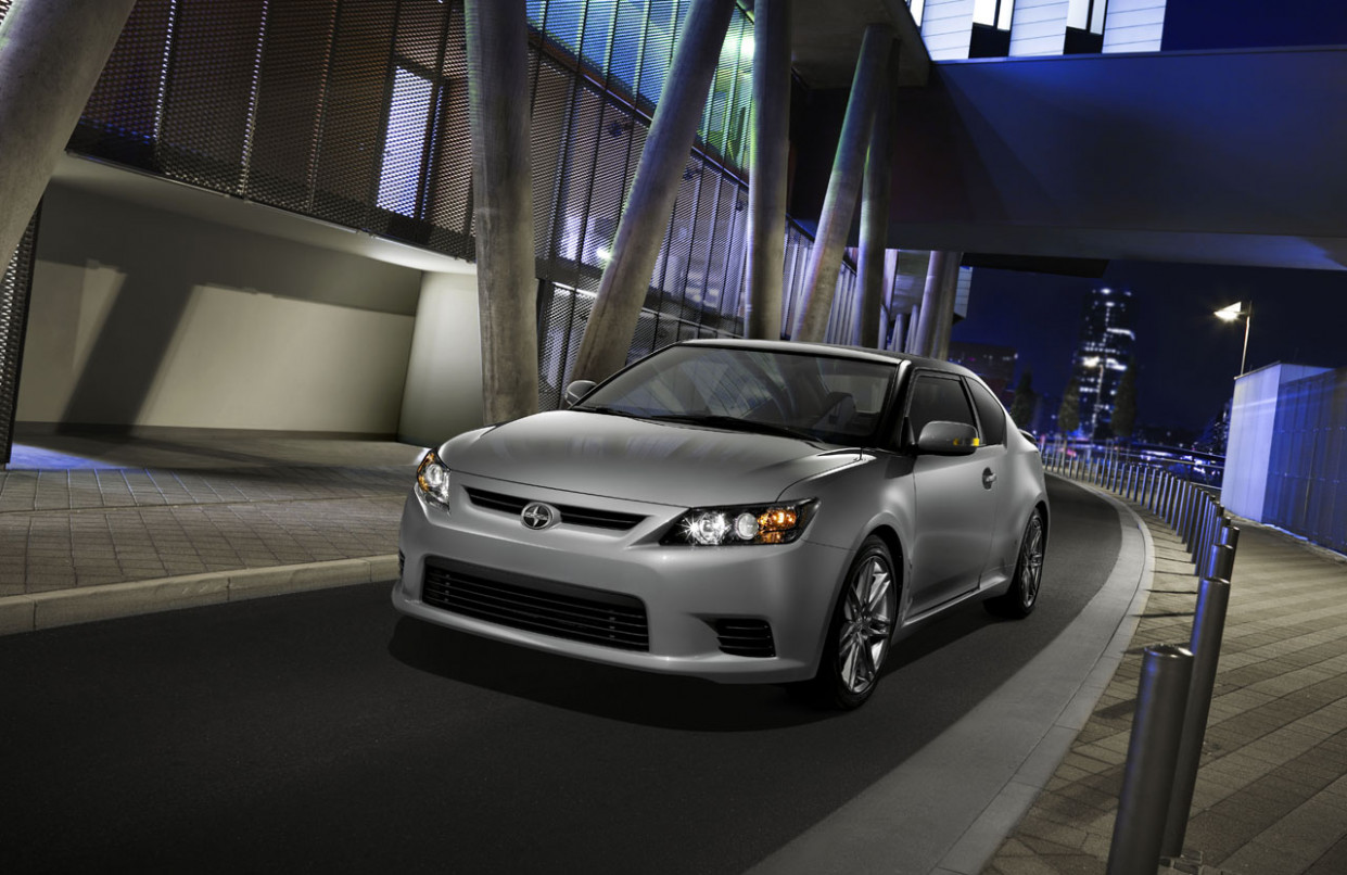 10 Scion tC Photo Gallery