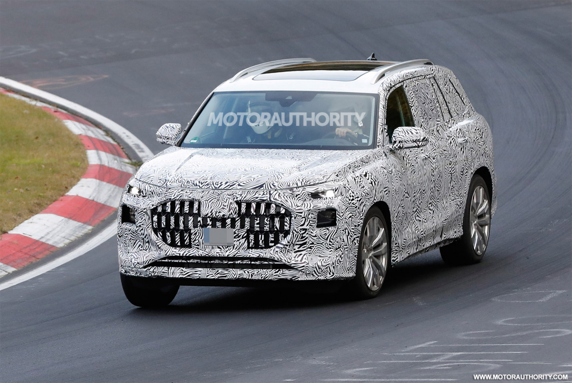 10 Audi Q10 spy shots and video: Full-size SUV in the works? - 2024 Audi Q9