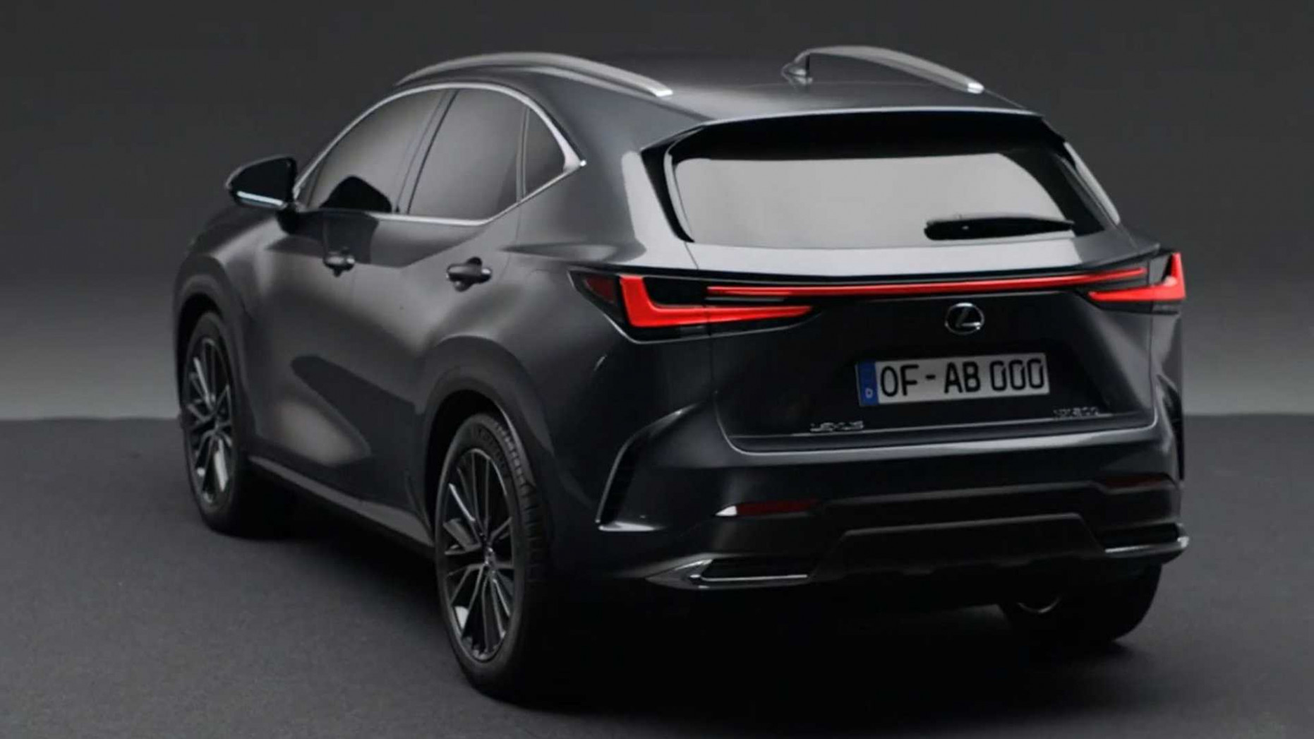 10 Lexus NX leaked: Compact crossover takes on evolutionary look - 2024 Lexus Nx