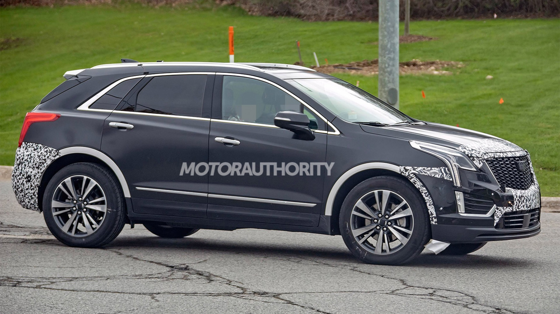 11 Cadillac XT11 spy shots - 2024 Spy Shots Cadillac Xt5