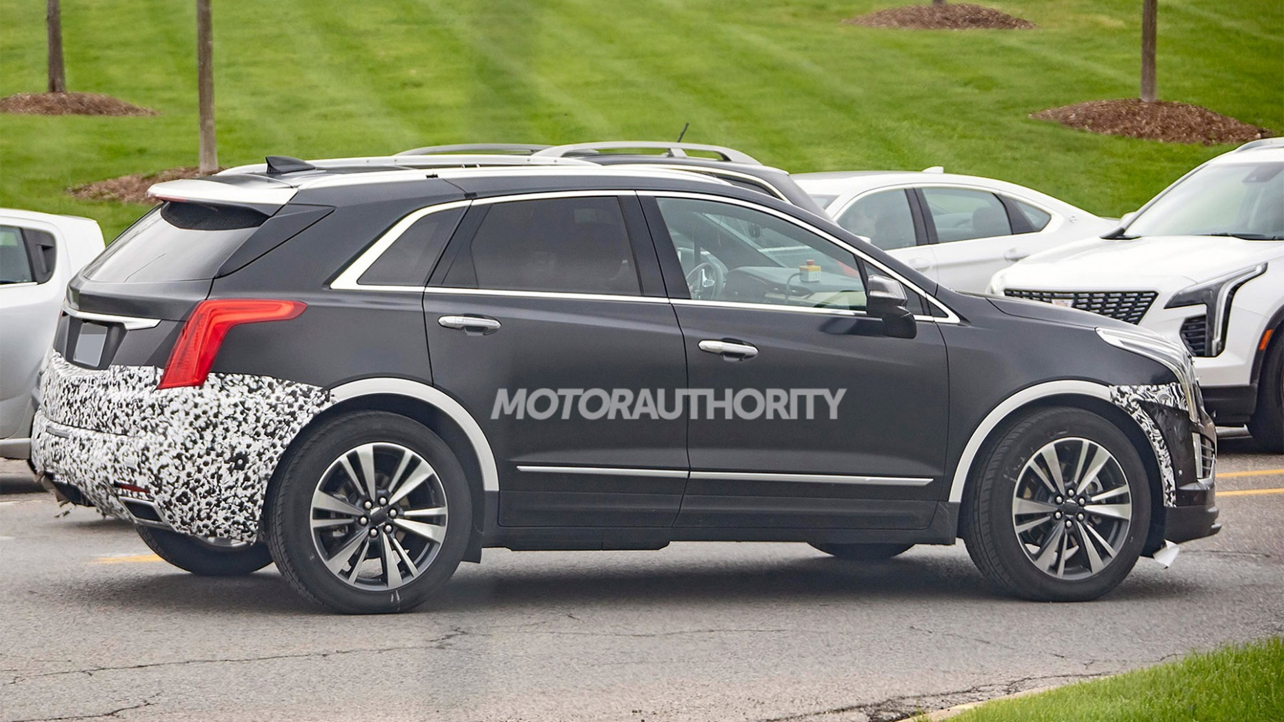 11 Cadillac XT11 spy shots - 2024 Spy Shots Cadillac Xt5