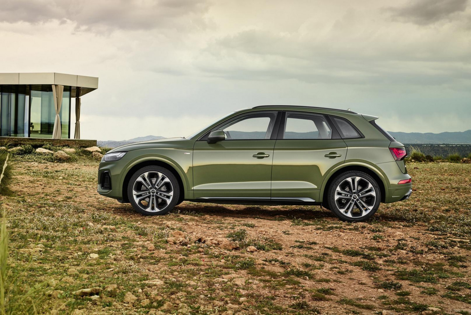 Audi Q14 Facelift: Popular SUV Gets Update - GTspirit - 2024 Audi Q5 Suv