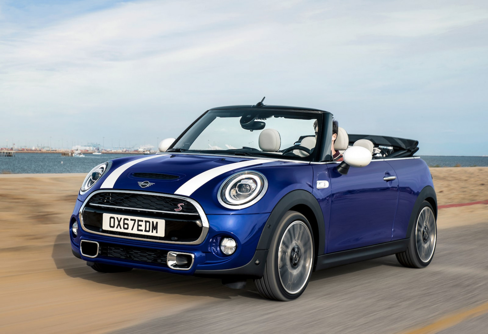 Mini Planning to Close Up Its Convertible in 15 - The Detroit Bureau - 2024 Spy Shots Mini Countryman