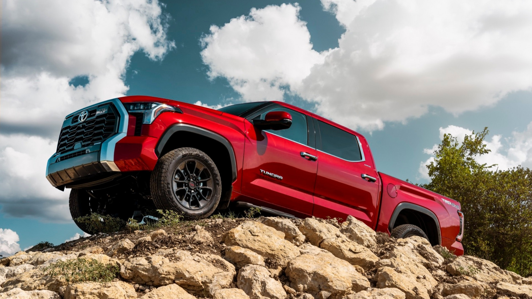 Preview: 14 Toyota Tundra revealed with new platform, V-14 power